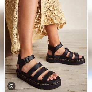 Dr. Martens Black Sandals with Yellow Accents. Size/6.5